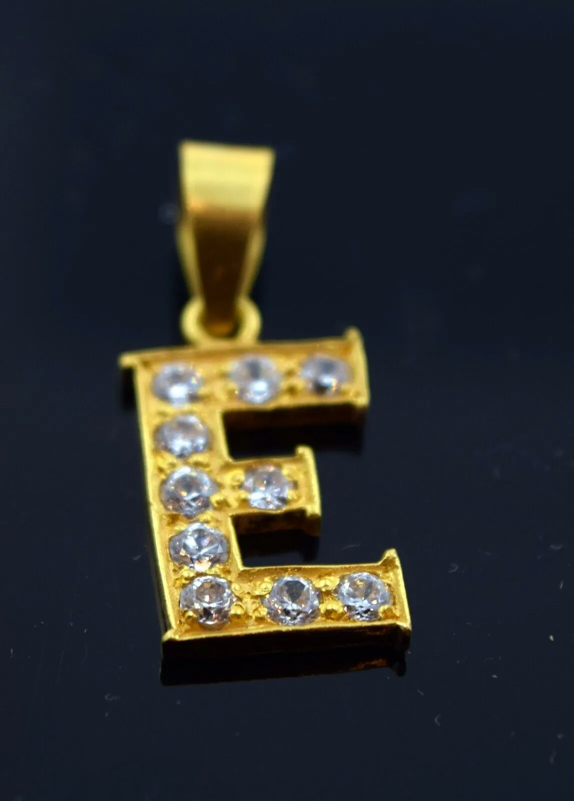 22k Jewelry Solid Gold Letter Shape Pendent E letter with Stone pe2