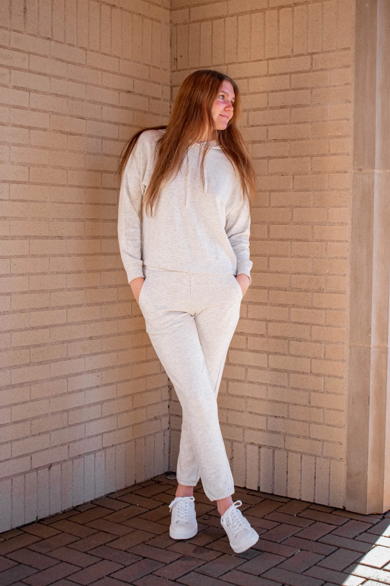 Barefoot Dreams: Butter Fleece Jogger