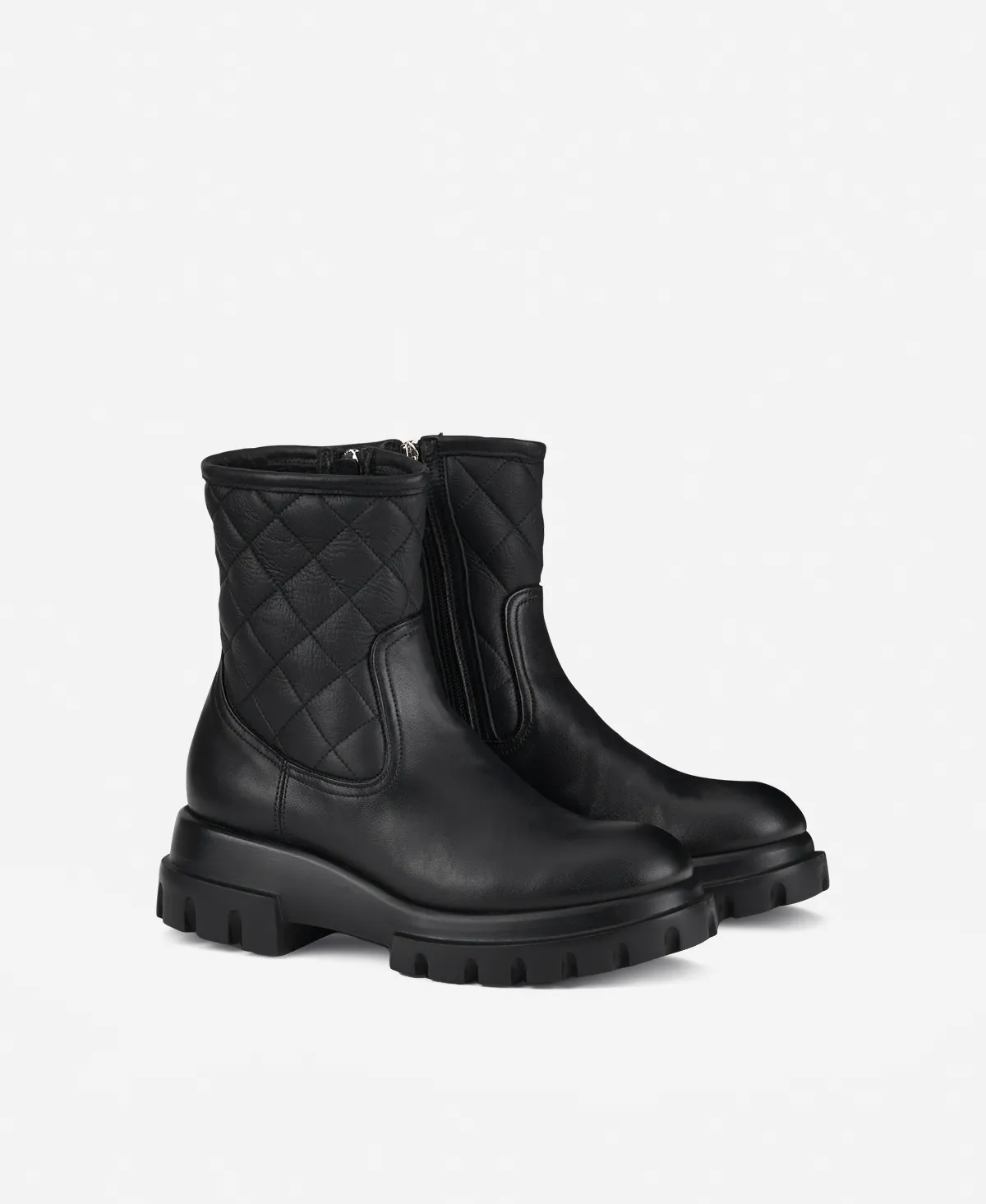 Chunky Matelassé Ankle boot with sheepskin