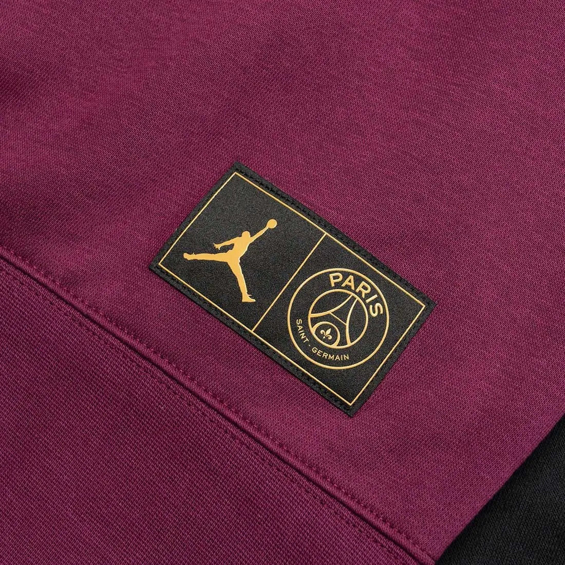 Jordan Men x Paris Saint-Germain Pullover Hoody (black / bordeaux / metallic gold / white)