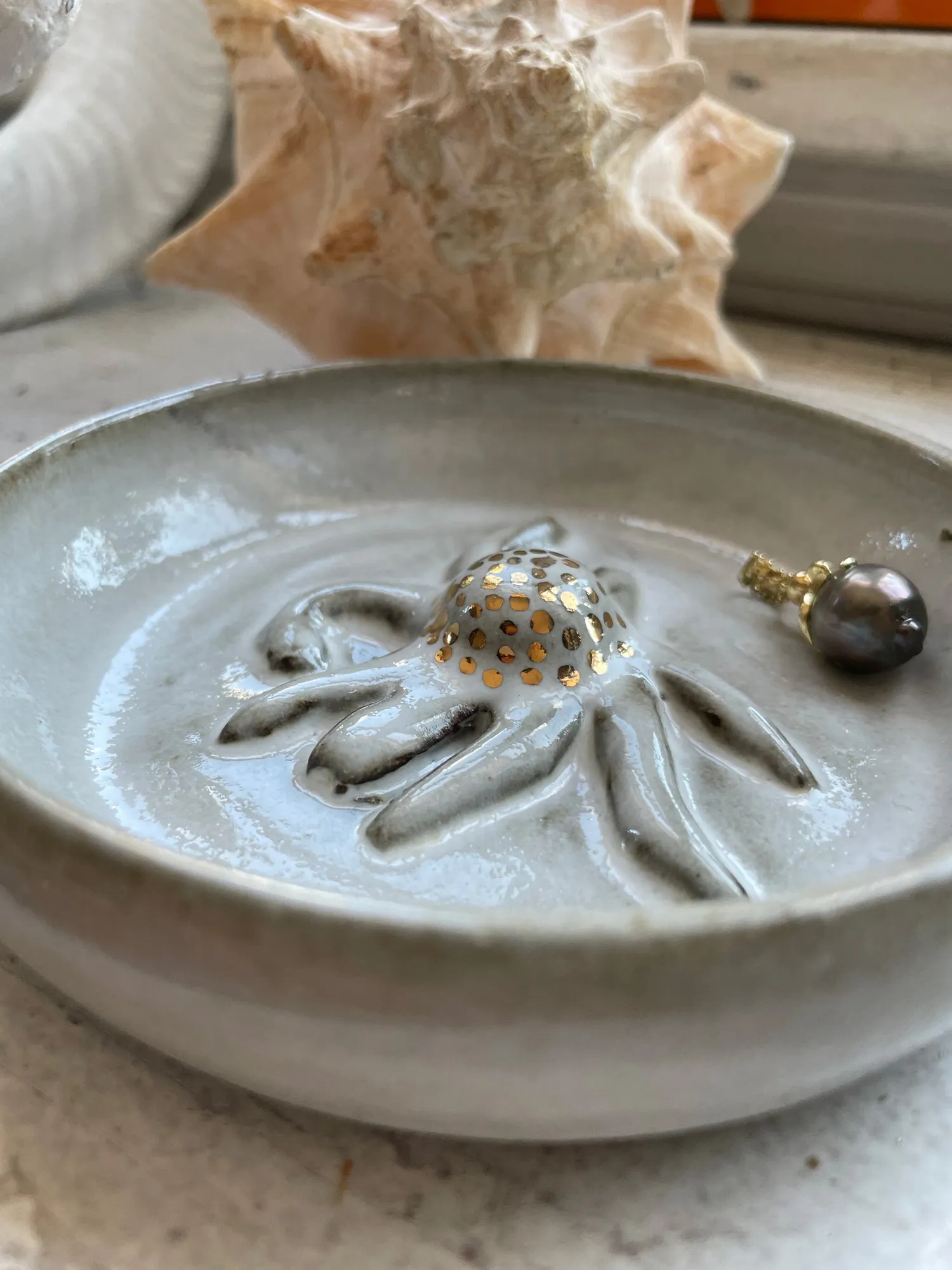 PETIT BIJOU JEWELRY DISH by Delphine Dores