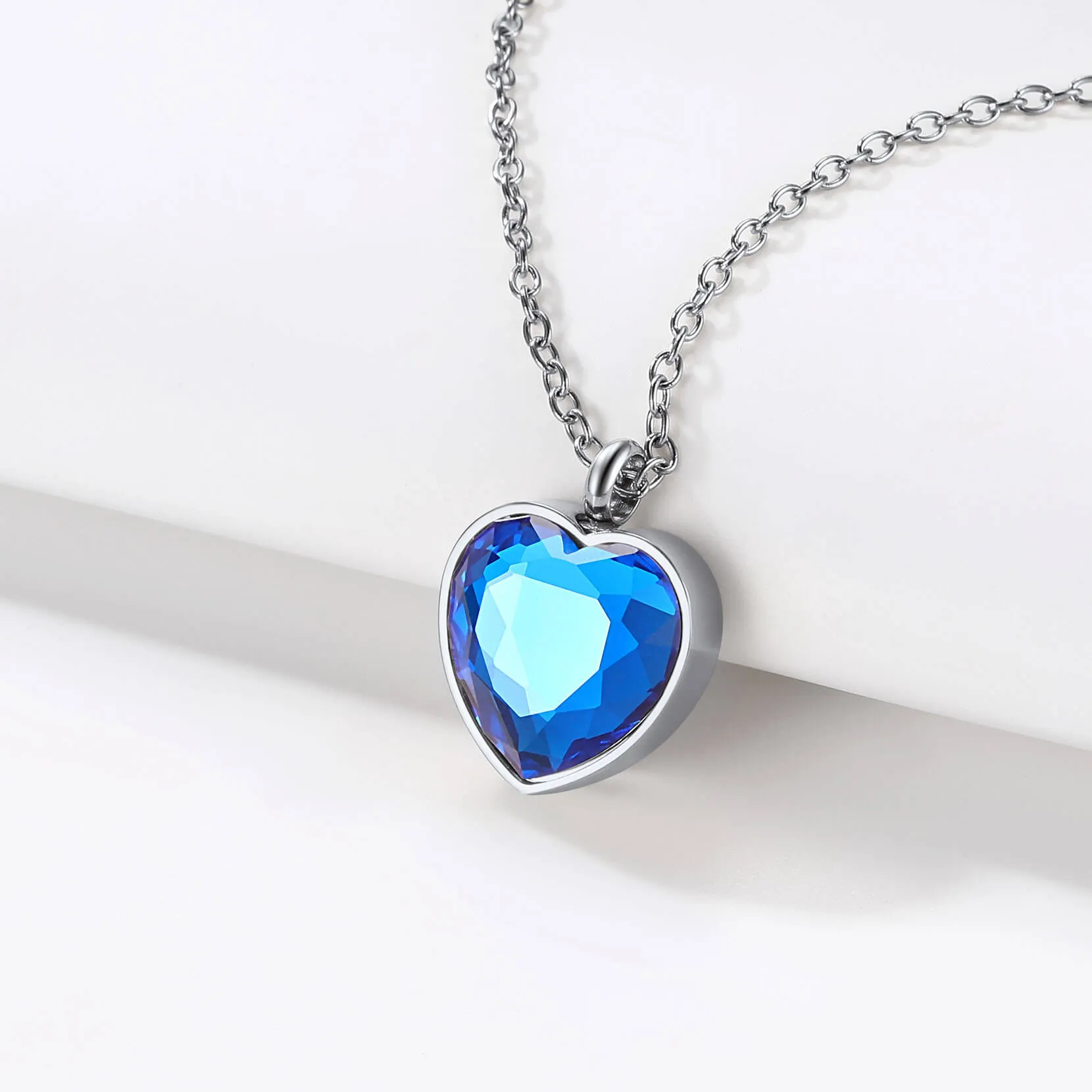 U7 Jewelry Personalized Birthstone Heart Cremation Necklace For Ashes Urn Pendant with Chain Memorial Jewelry